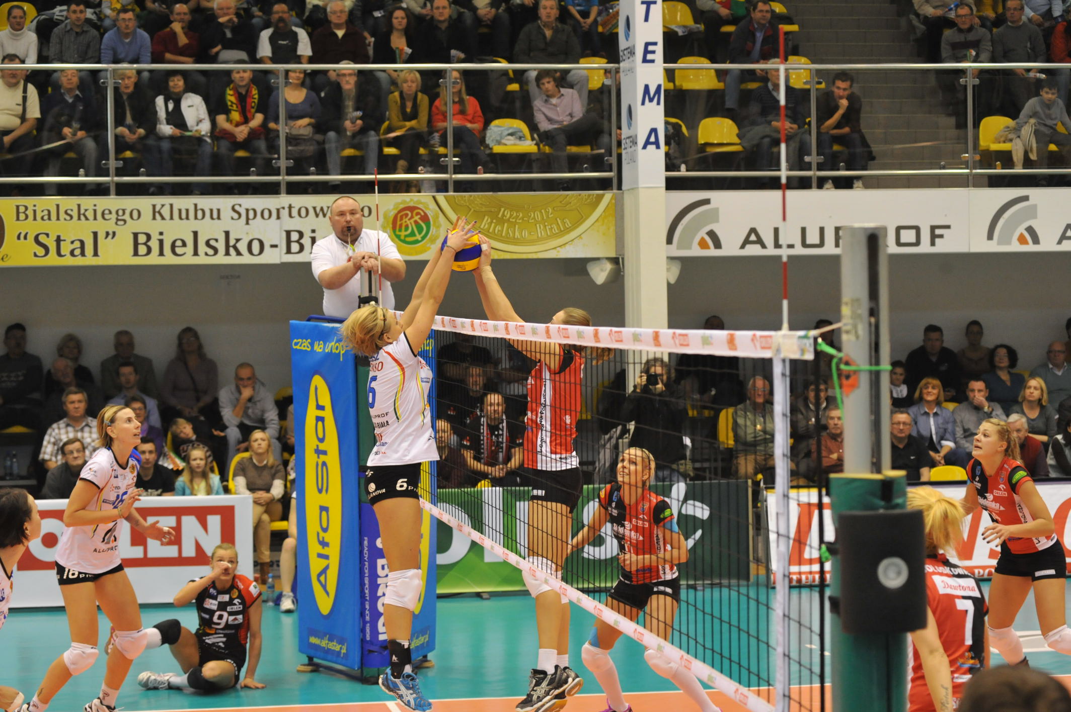 Zdjęcia z meczu BKS Aluprof - Siódemka Legionowo